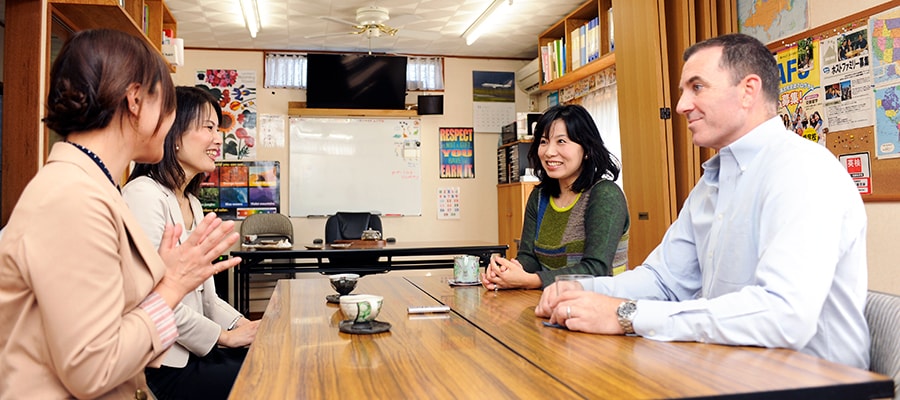 親子二代。卒業した生徒さんの子供たちがレッスンにきてくれます