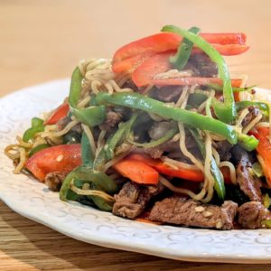 牛肉とピーマンの台湾風焼きそば