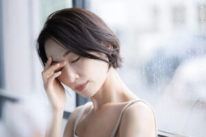 気候や気圧による頭痛をケアするアロマセラピー