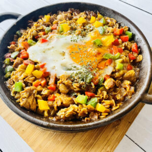 腸活レシピ-オートミールのスパイシーチキンカレーピラフ